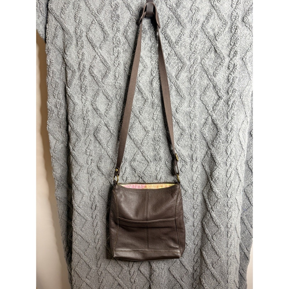 The Sak Black Pebbled Leather Crossbody Hobo Shoulder Bag Zips Strap Adjustable